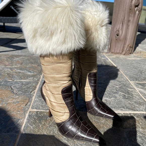 Vicini Fur Lined Embossed Boots - Picture 7 of 11